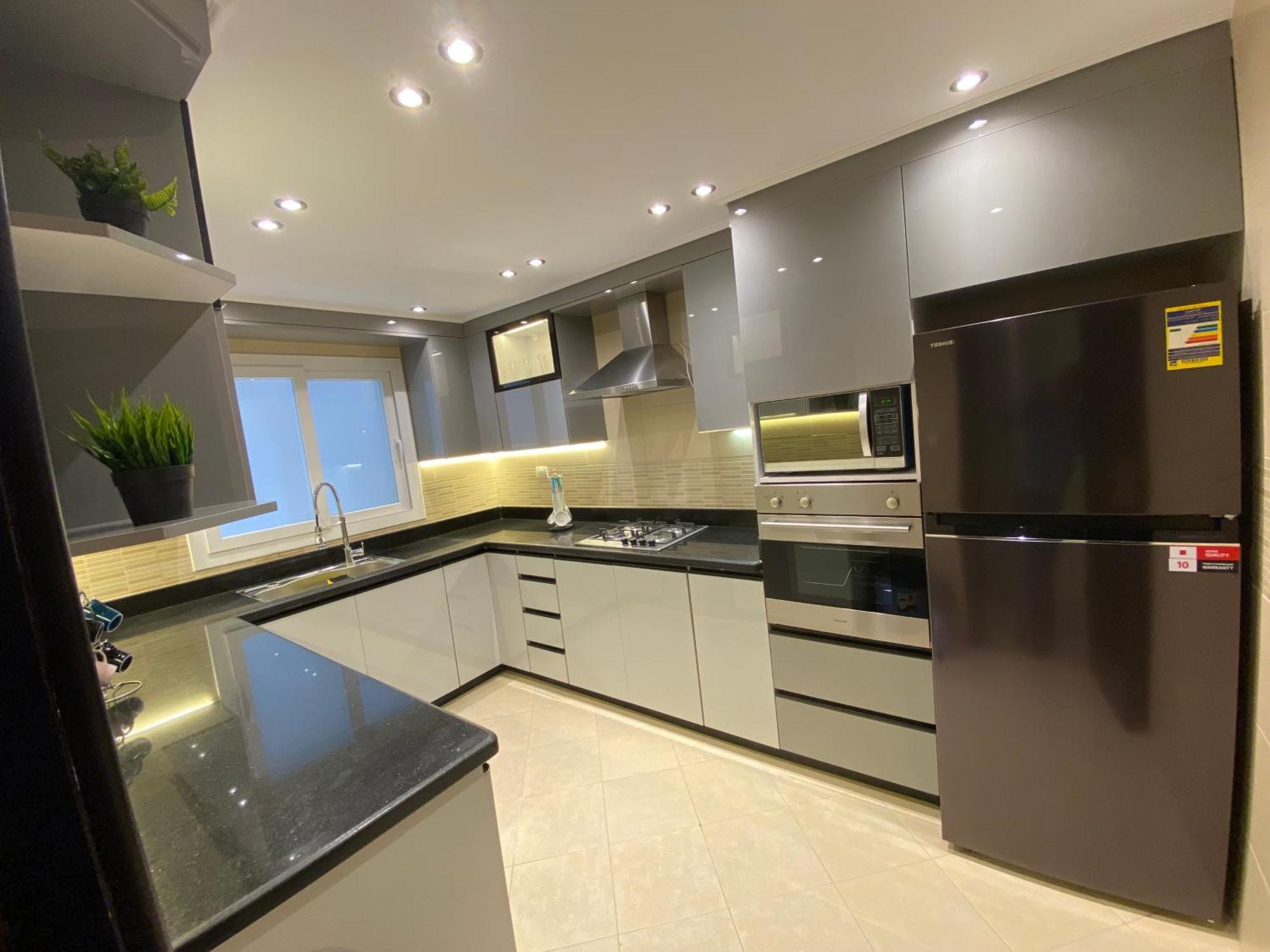 Apartment عائلية بجانب المطار اوشن بلو